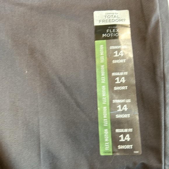 NWT Lee Flex Motion Reg Fit Straight Leg Mid Rise Black Dress Pants. Size 14S - Picture 4 of 16